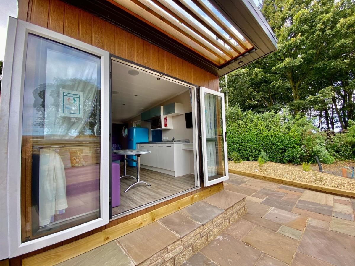 Elletson Park Wood Fired Hot Tubs, Caravans & Pods Pilling 外观 照片