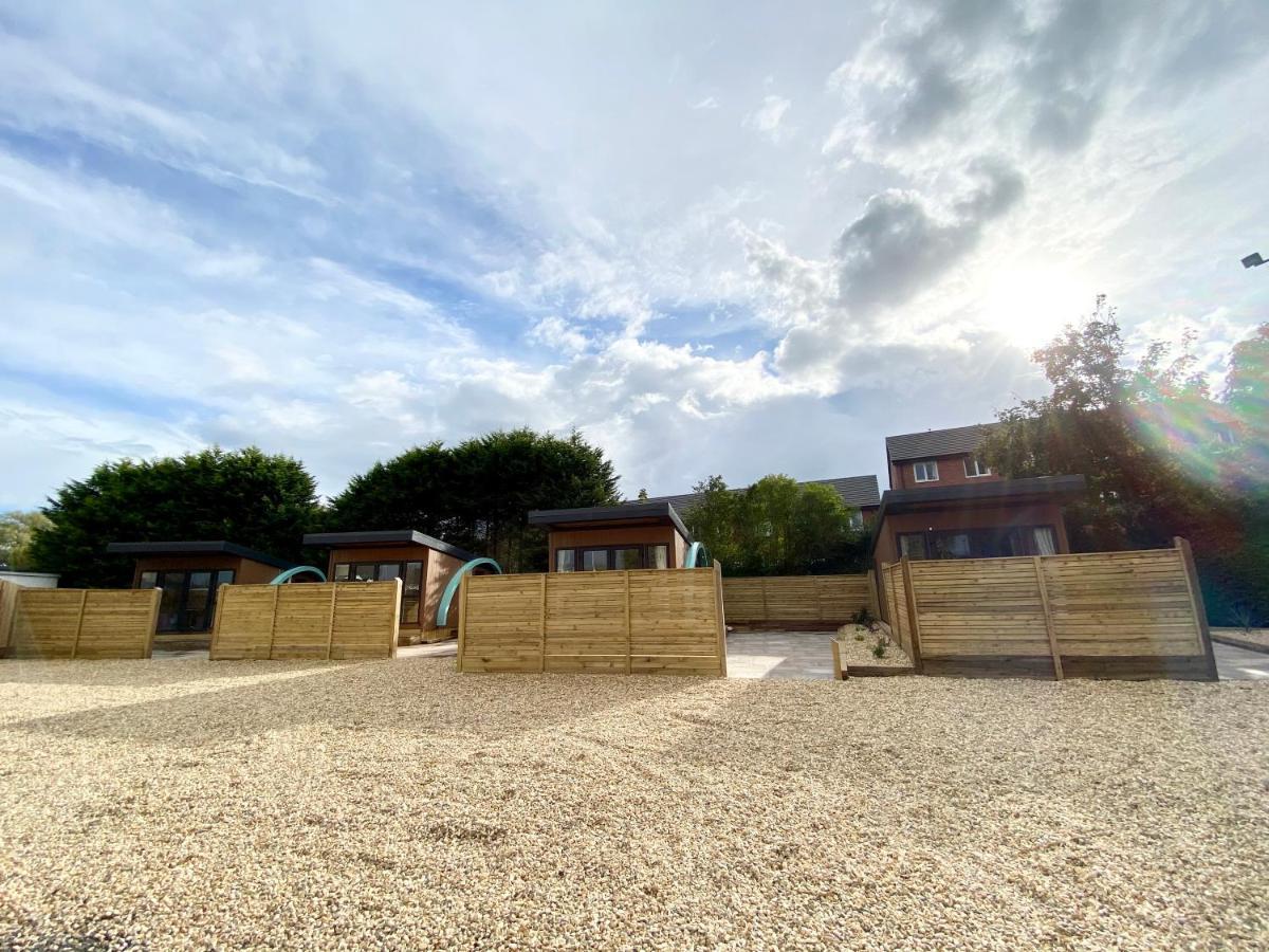 Elletson Park Wood Fired Hot Tubs, Caravans & Pods Pilling 外观 照片