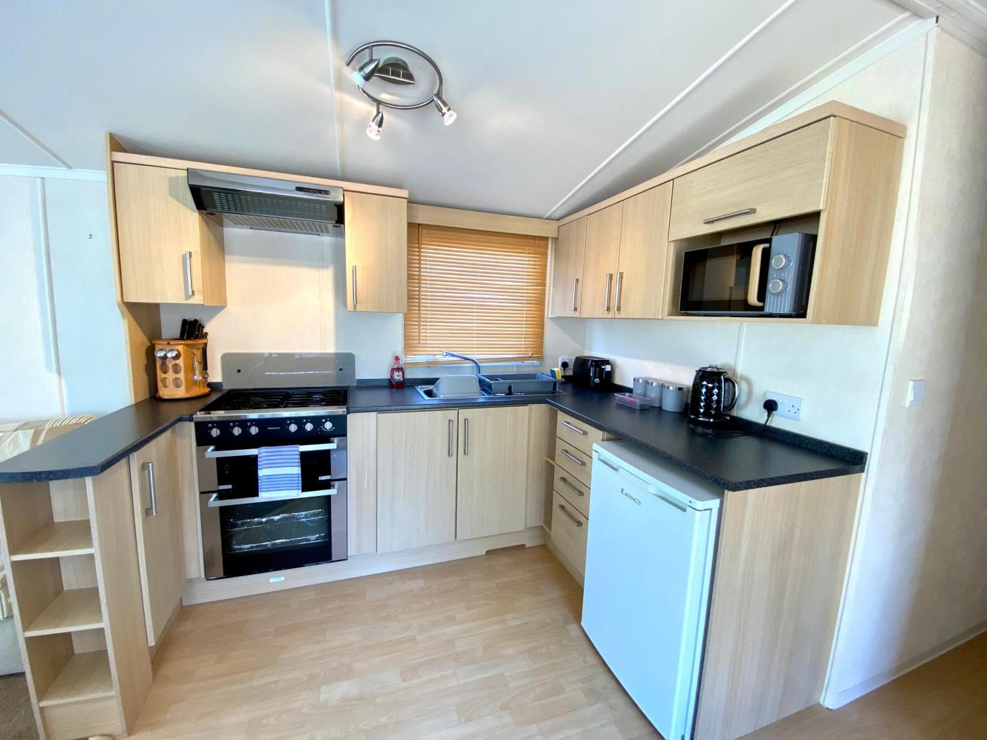 Elletson Park Wood Fired Hot Tubs, Caravans & Pods Pilling 外观 照片