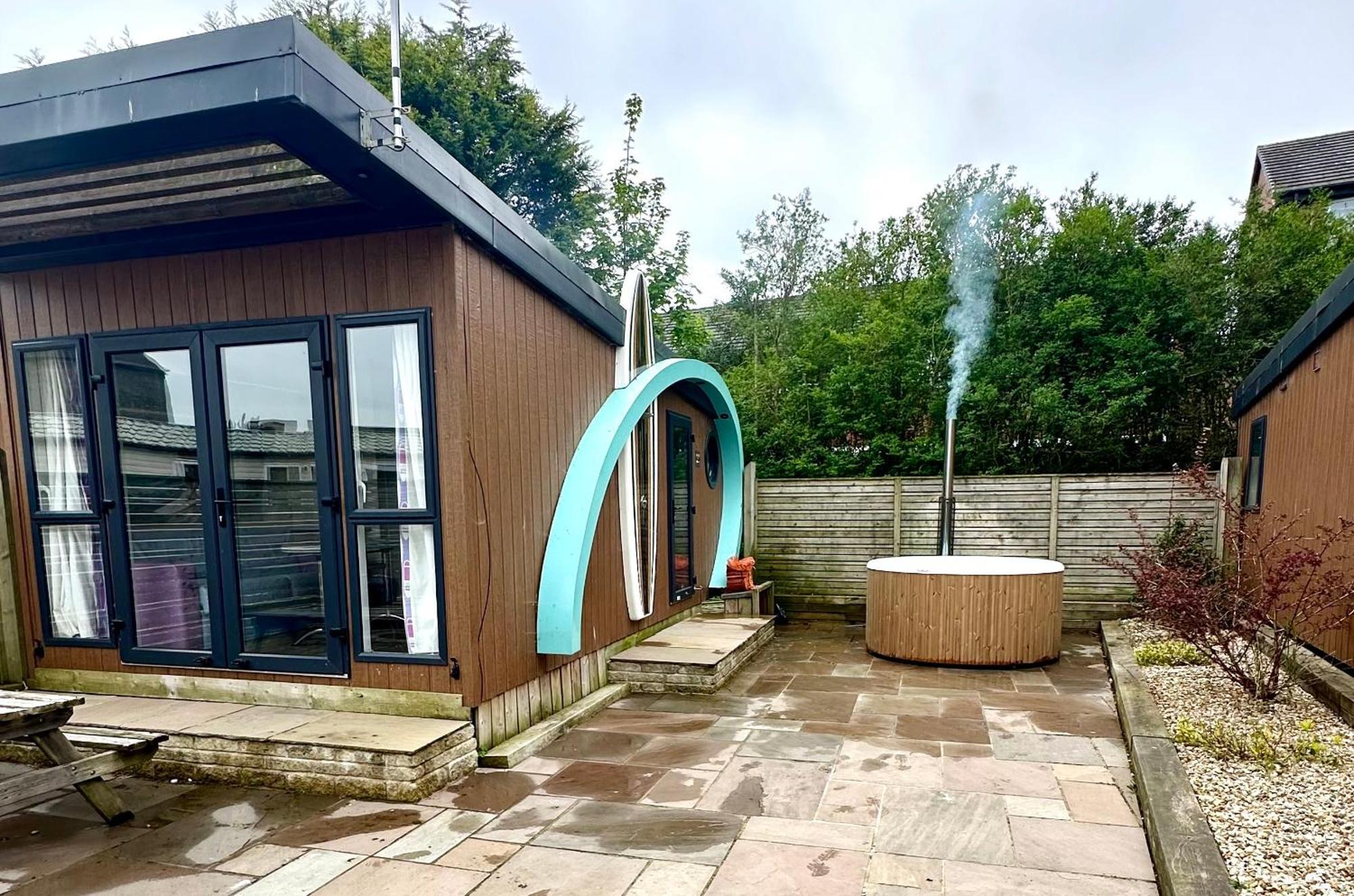 Elletson Park Wood Fired Hot Tubs, Caravans & Pods Pilling 外观 照片